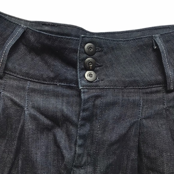 Hudson Size 28 Blue High Rise Pleated Cuffed Denim Shorts - Picture 2 of 8